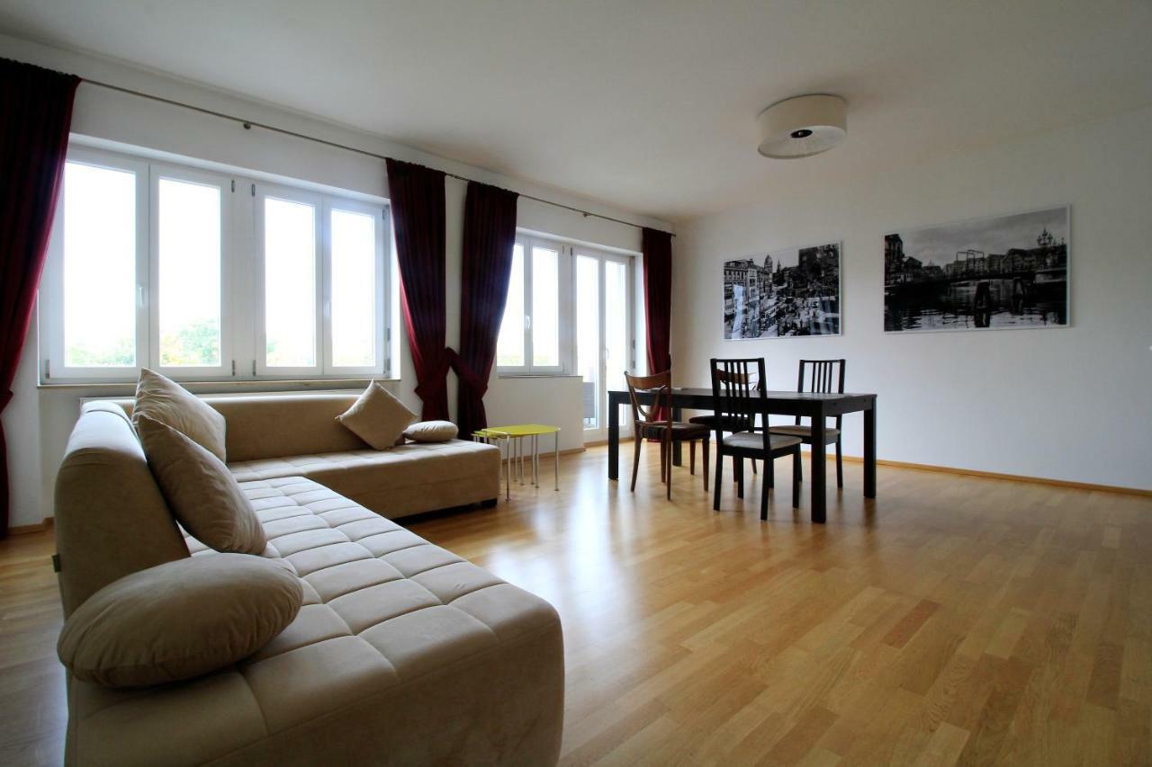 Luxury City Apartment - View Of River And Castle Вюрцбург Экстерьер фото